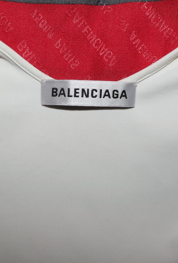 Balenciaga S/S 2018 Tiered Lace Dress - 7 Balenciaga S/S 2018 Tiered Lace Dress - 7