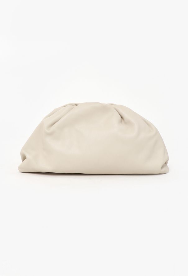 Bottega Veneta The Pouch Clutch Bag Off-white - 1