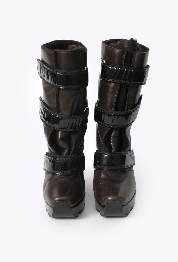 Louis Vuitton F/W 2006 Sculpted Wedge Boots - 3
