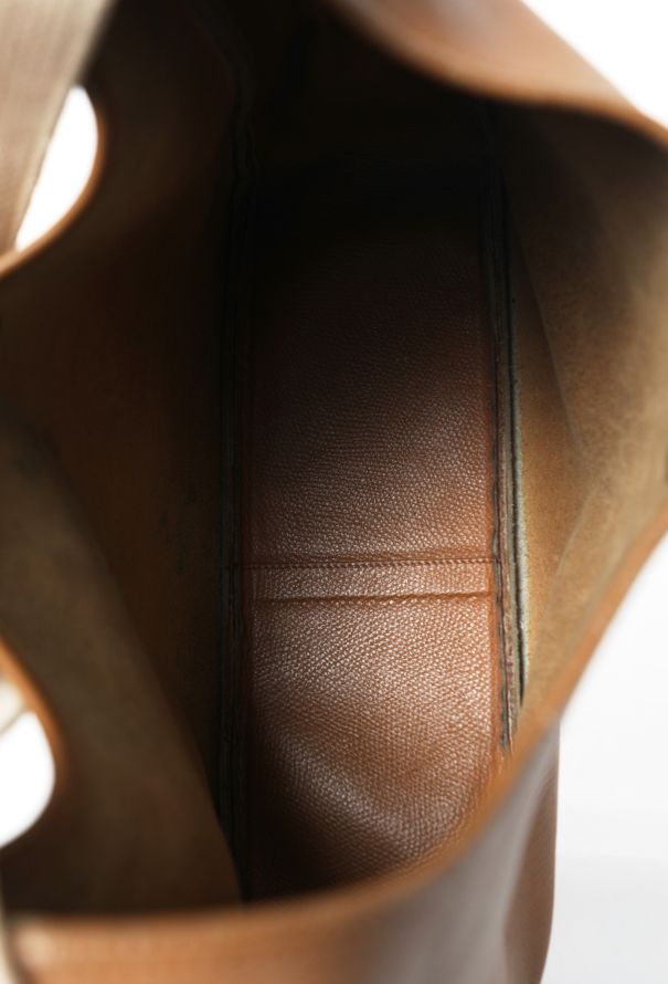 Hermès Gold Courchevelle Tsako Bag - 11