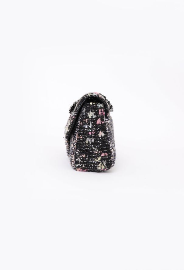 Chanel F/W 2004 Fantasy Tweed Flap Bag - 7 Chanel F/W 2004 Fantasy Tweed Flap Bag - 7