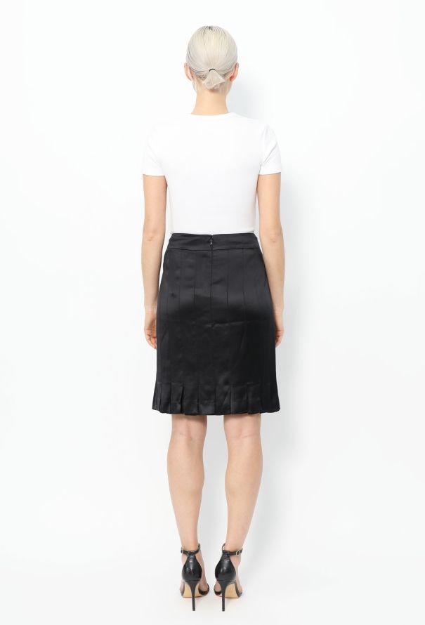 Chanel 2005 Pleated Charmeuse Skirt - 4 Chanel 2005 Pleated Charmeuse Skirt - 4