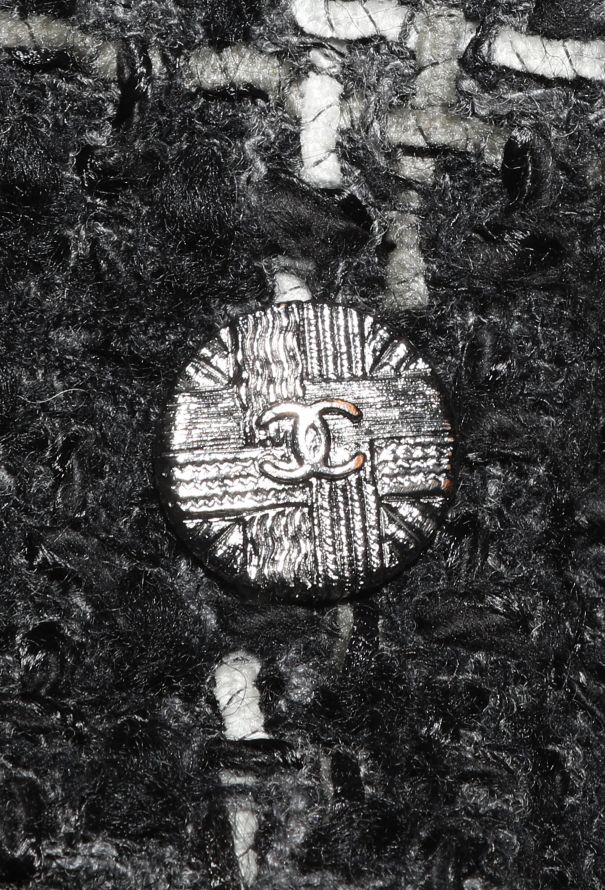 Chanel Iconic 2006 Tweed Hourglass Jacket - 7