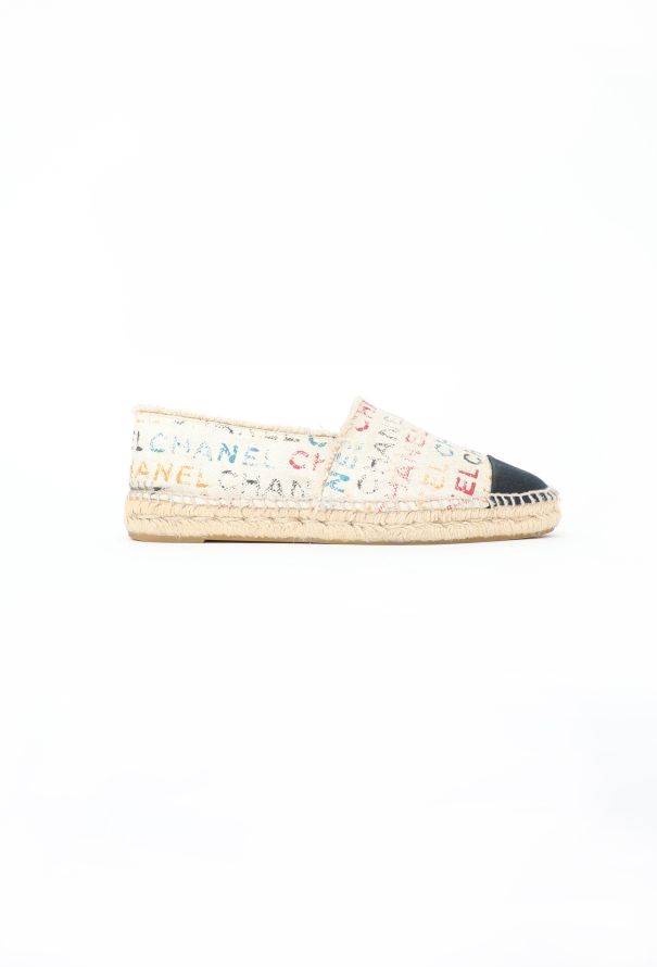 Chanel 2017 Logo Print Espadrilles - 1