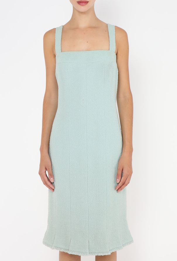 Chanel 1991 Haute Couture Bouclé Dress - 2 Chanel 1991 Haute Couture Bouclé Dress - 2