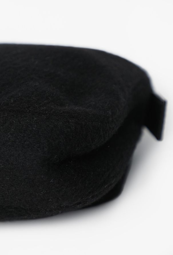 Fendi Early 2000s Cashmere Baguette Bag - 9