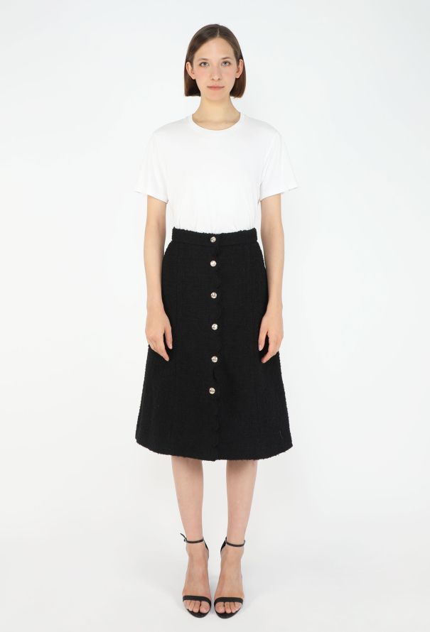 Chanel F/W 2020 Scalloped Tweed 'CC' Ensemble - 8