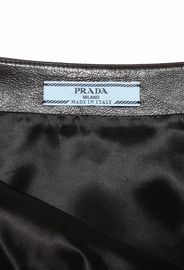 スカート PRADA SKIRT (P135YRSOOO15Y4 F0304) Prada Black Leather Mini Skirt | italist