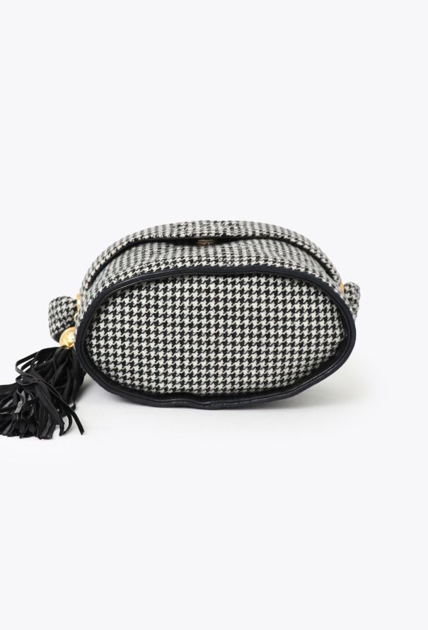 Chanel Vintage Houndstooth Vanity Case - 6 Chanel Vintage Houndstooth Vanity Case - 6