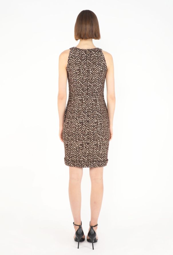 Chanel Haute Couture F/W 2010 Lamé Tweed Ensemble - 10