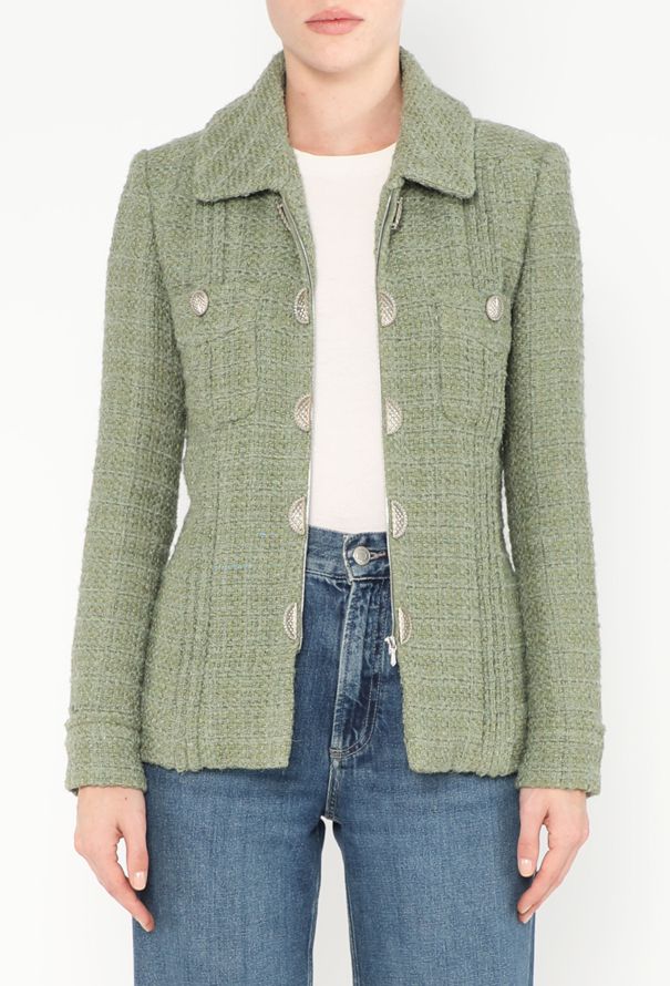 Chanel Resort 2017 Quilted Tweed Jacket - 5 Chanel Resort 2017 Quilted Tweed Jacket - 5