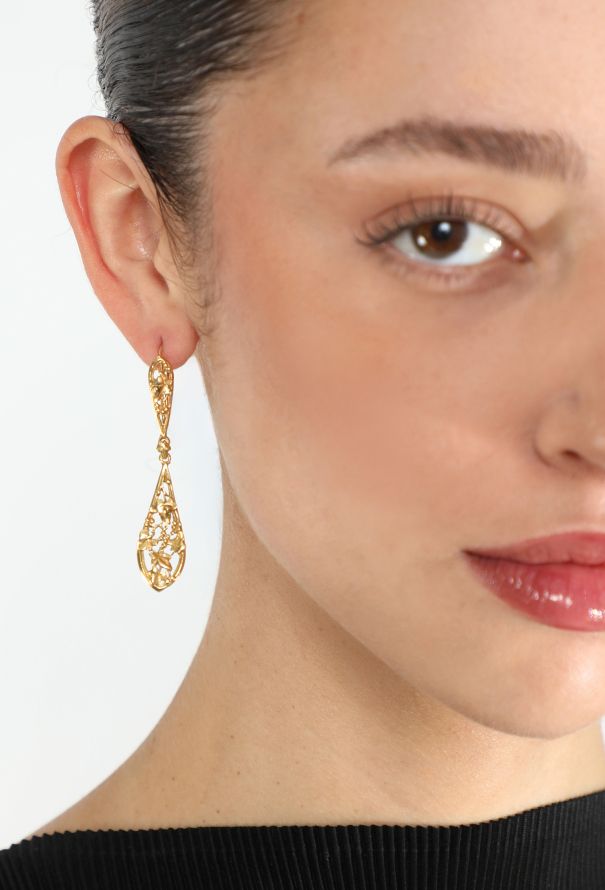 Vintage Fine Jewelry 18k Yellow Gold Leaf Pendant Earrings - 2
