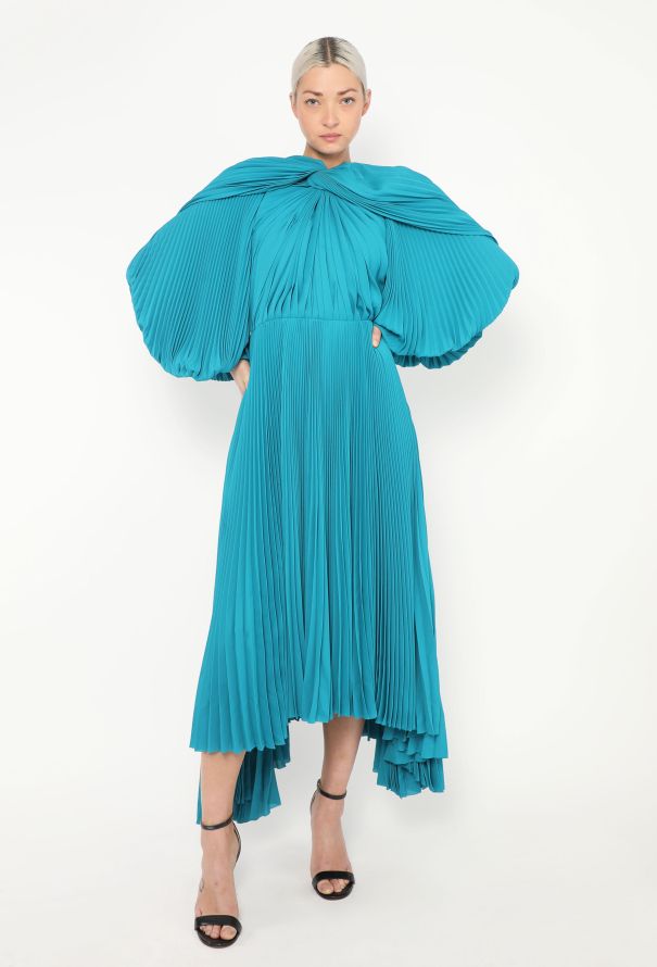 BALENCIAGA double sleeve dress blue SS25 新作 ★ Balenciaga Layered Shirt Dress - Sky Blue & White - 60% Off