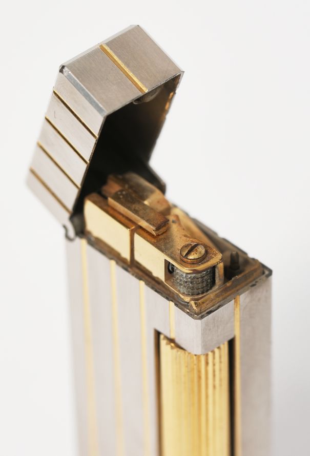 Vintage Objects & Decor Dunhill '80s Rollagas Lighter - 6 Vintage Objects & Decor Dunhill '80s Rollagas Lighter - 6