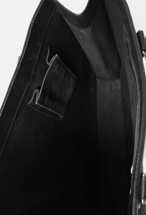 Louis Vuitton Vintage Black Epi Sac Plat - 11