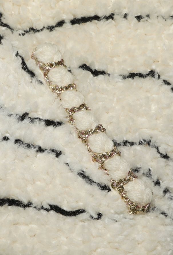 Chanel 2019 Chainlink Shearling Teddy Jacket - 8 Chanel 2019 Chainlink Shearling Teddy Jacket - 8