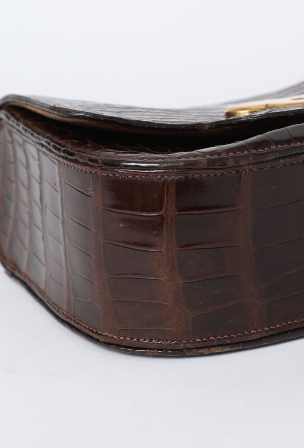 Hermès 1960s Brown Porosus Top-Handle Bag - 9