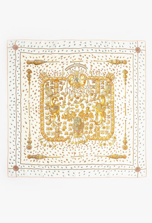 Hermès 'Tresors Retrouve' 90cm Silk Carré - 1