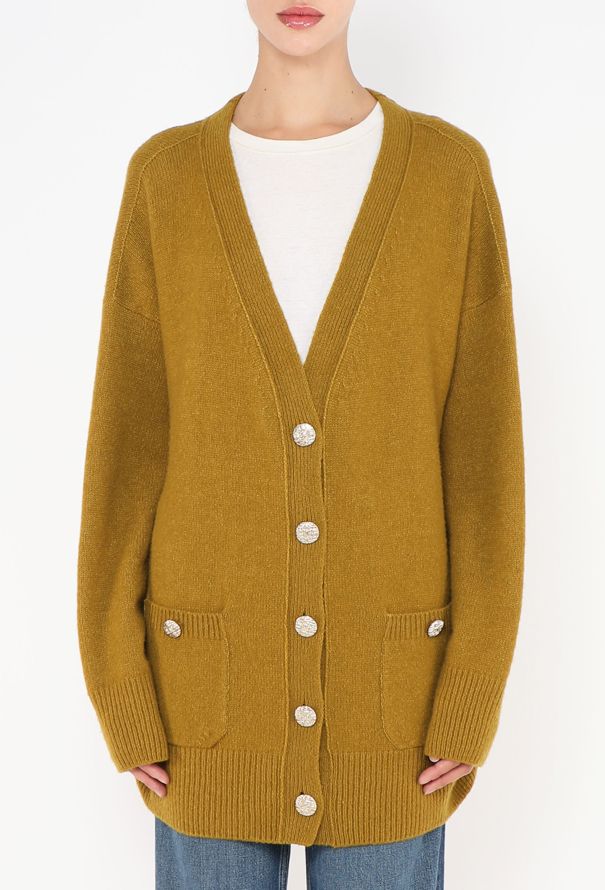Chanel 2022 Cashmere Knit Cardigan - 2