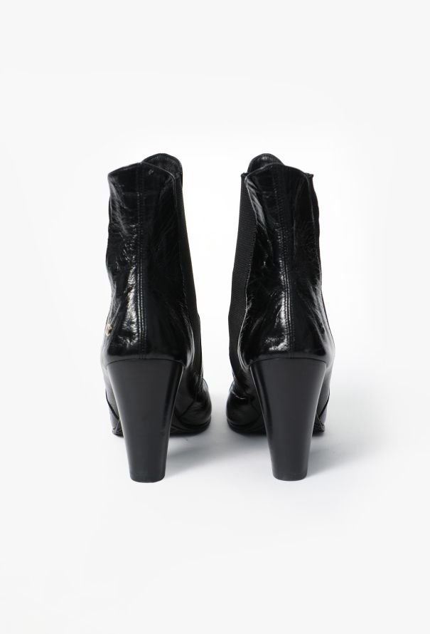 Chanel 2019 'CC' Heeled Chelsea Boots - 4