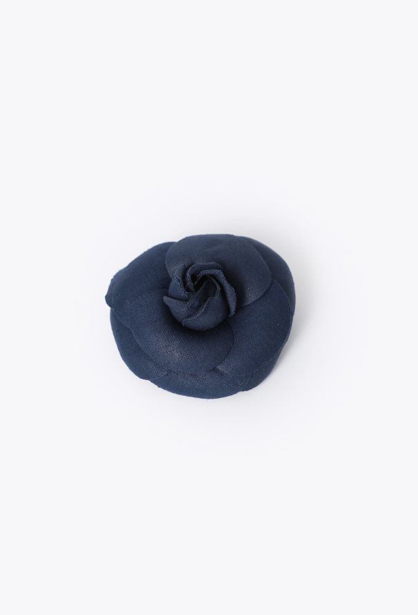 Chanel Navy Camélia Brooch - 2