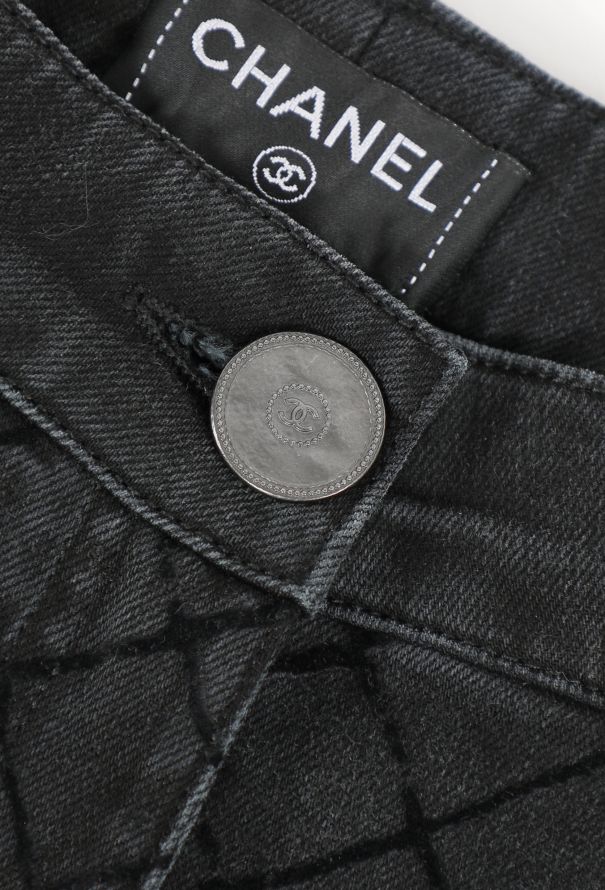 Chanel 2017 Flared Matelassé Jeans - 6