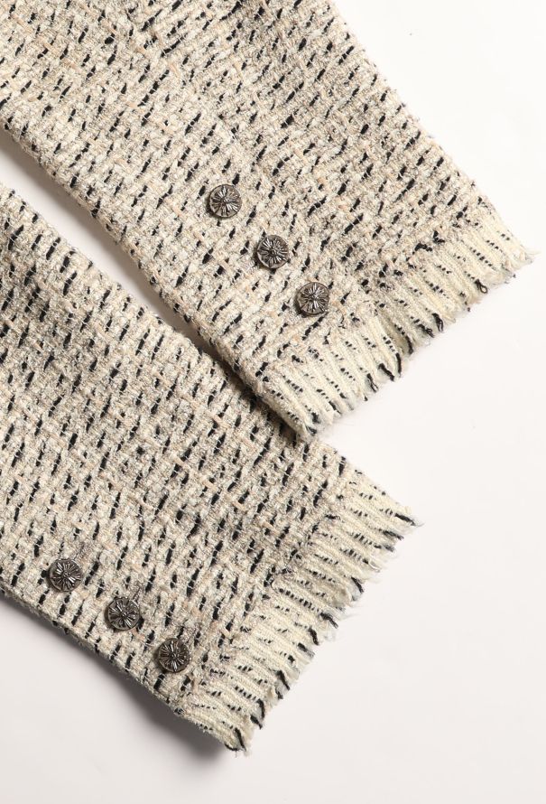 Chanel 2004 Fringe Tweed Camélia Jacket - 7