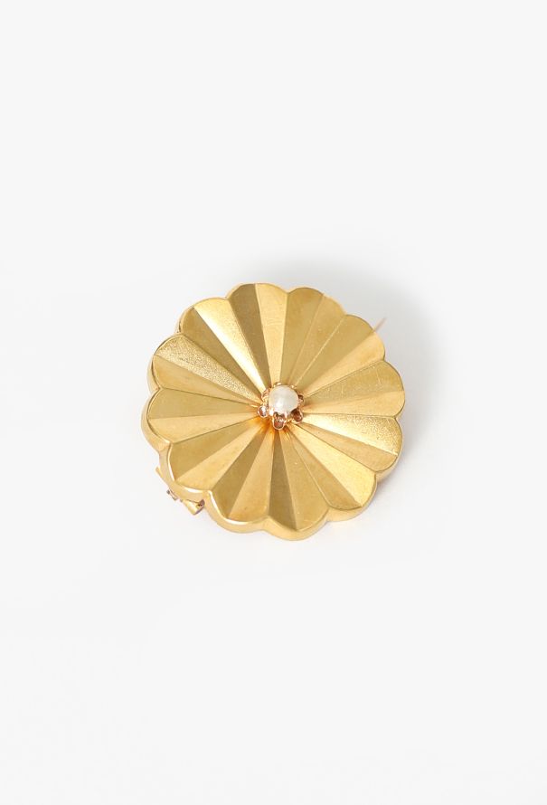 Vintage Fine Jewelry 18K Yellow Gold Pearl Fan Brooch - 3