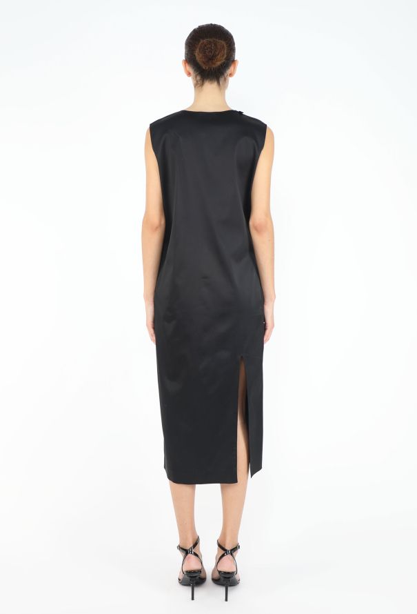 Alexander McQueen Fall 1997 Embroidered Rose Dress - 6