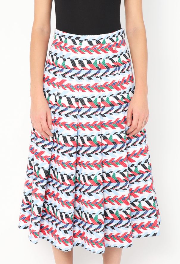 Chanel Campaign S/S 2016 Pleated Chevron Skirt - 4 Chanel Campaign S/S 2016 Pleated Chevron Skirt - 4