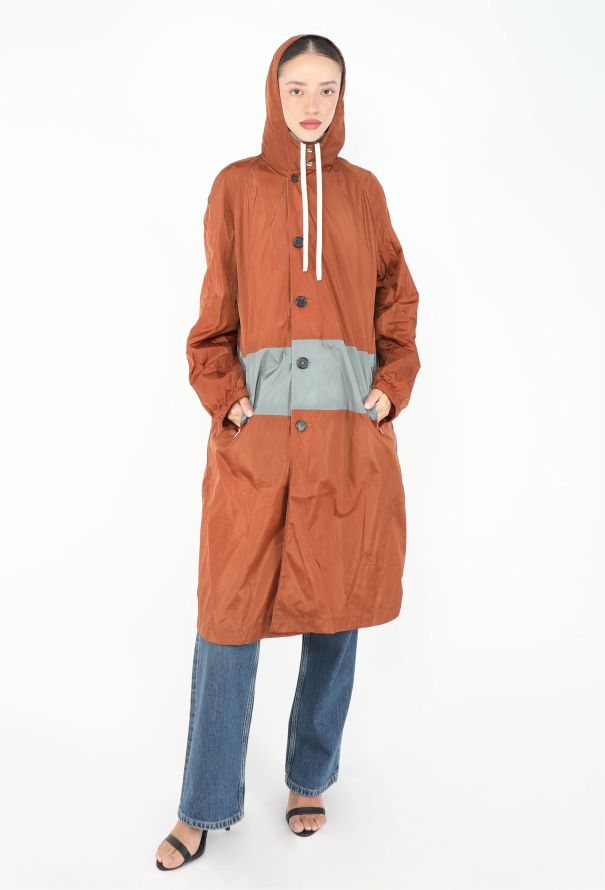 Miu Miu Reversible Parka Trench, S/S 2025 - 4