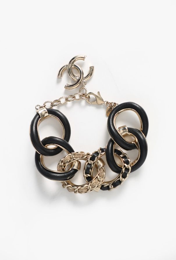 Chanel S/S 2020 Chainlink 'CC' Bracelet - 1