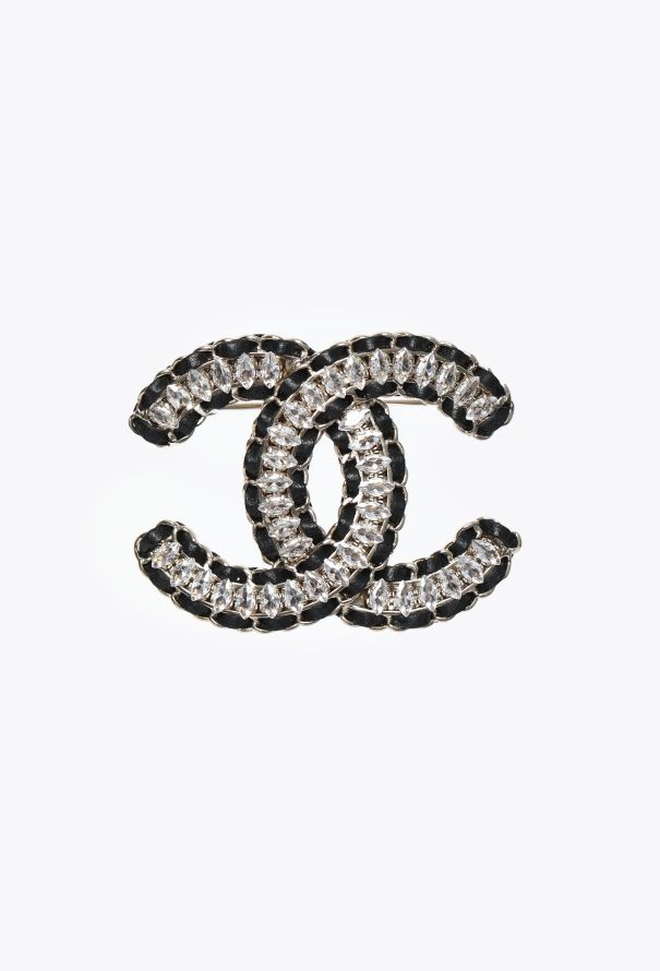 Chanel 2023 Strass Teardrop Brooch - 1