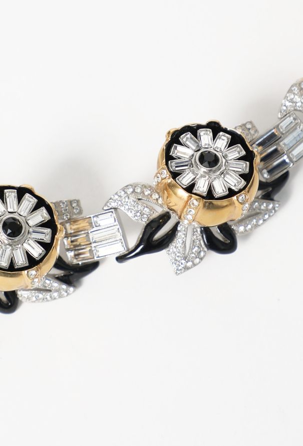Louis Vuitton F/W 2018 'Windsor Flower' Choker Necklace - 4