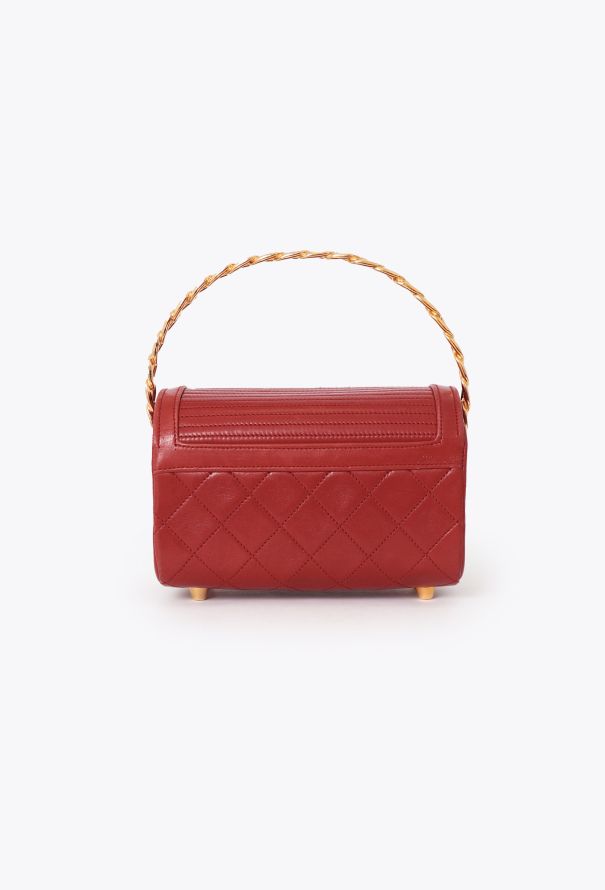 CHANEL レッドレザーポーチ 80 32 シャネル ココマーク パテントレザー ポーチ レッドxイエロー
