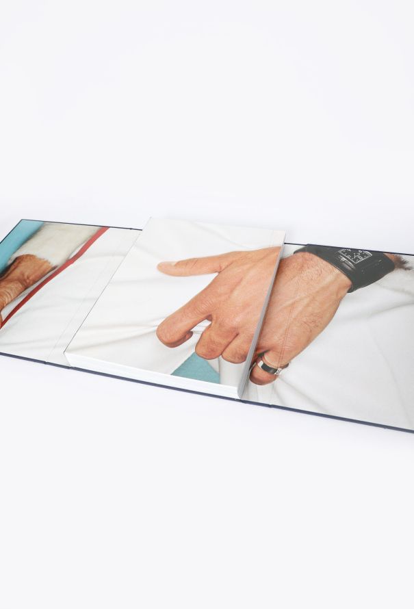 Vintage Books Mario Testino, SIR Signed Coffee Table Book - 8