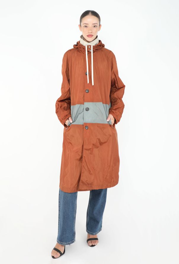 Miu Miu Reversible Parka Trench, S/S 2025 - 3