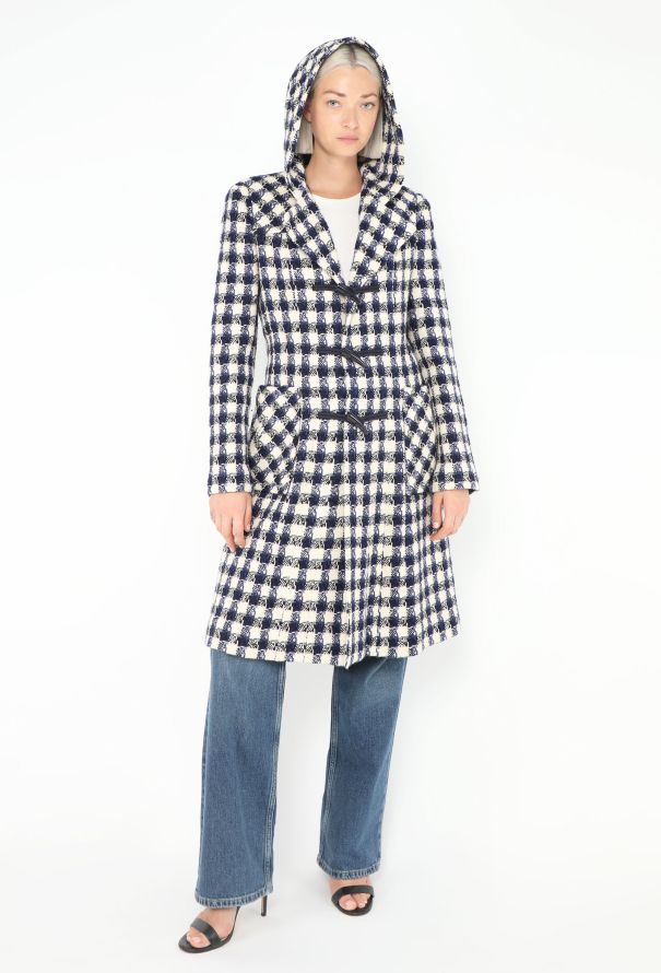 Chanel 2006 Tweed 'CC' Toggle Coat - 4