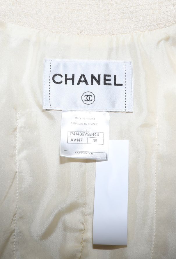 Chanel Pre-Fall 2011 Paris-Byzance Tweed Gripoix Ensemble - 12