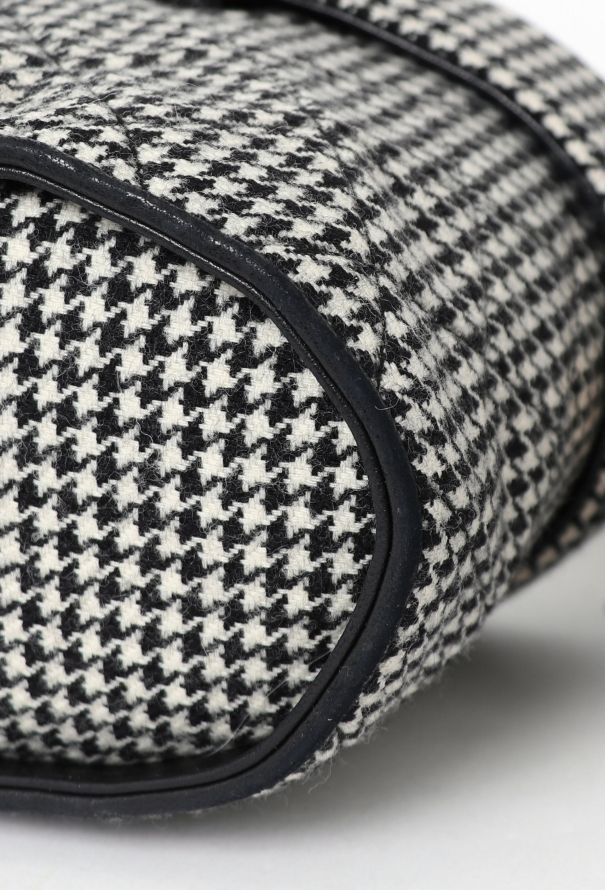 Chanel Vintage Houndstooth Vanity Case - 8 Chanel Vintage Houndstooth Vanity Case - 8