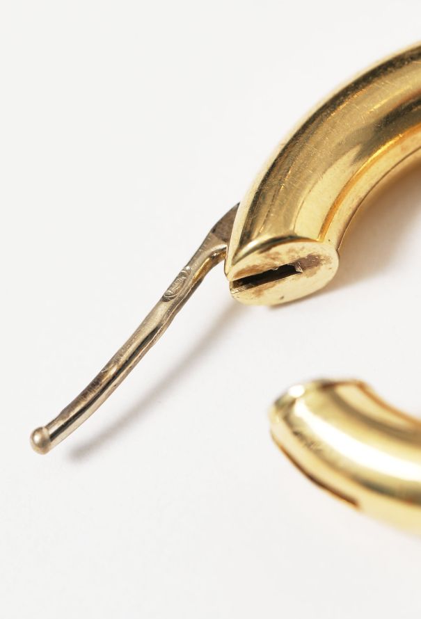 Modern Fine Jewelry 18k Yellow Gold Hoop Earrings - 4 Modern Fine Jewelry 18k Yellow Gold Hoop Earrings - 4