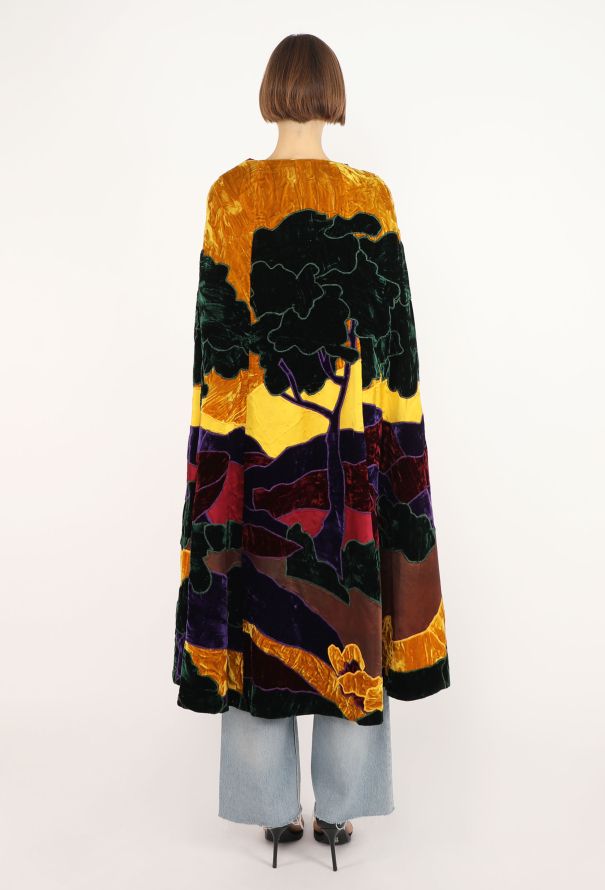 Norma Kamali Landscape Velvet Cape, 1970s - 6