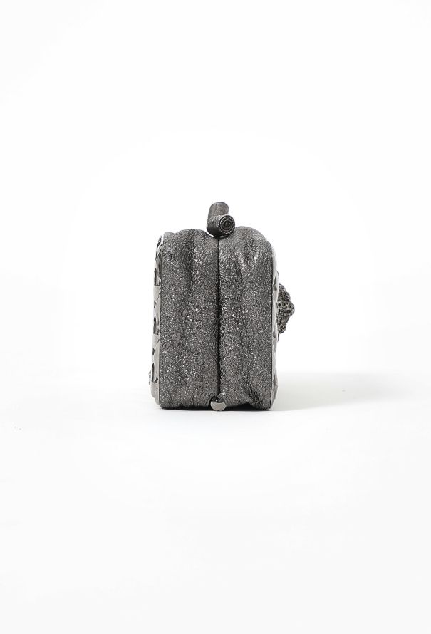 Chanel Collector Pre-Fall 2009 Lion de Moscou Minaudière - 5