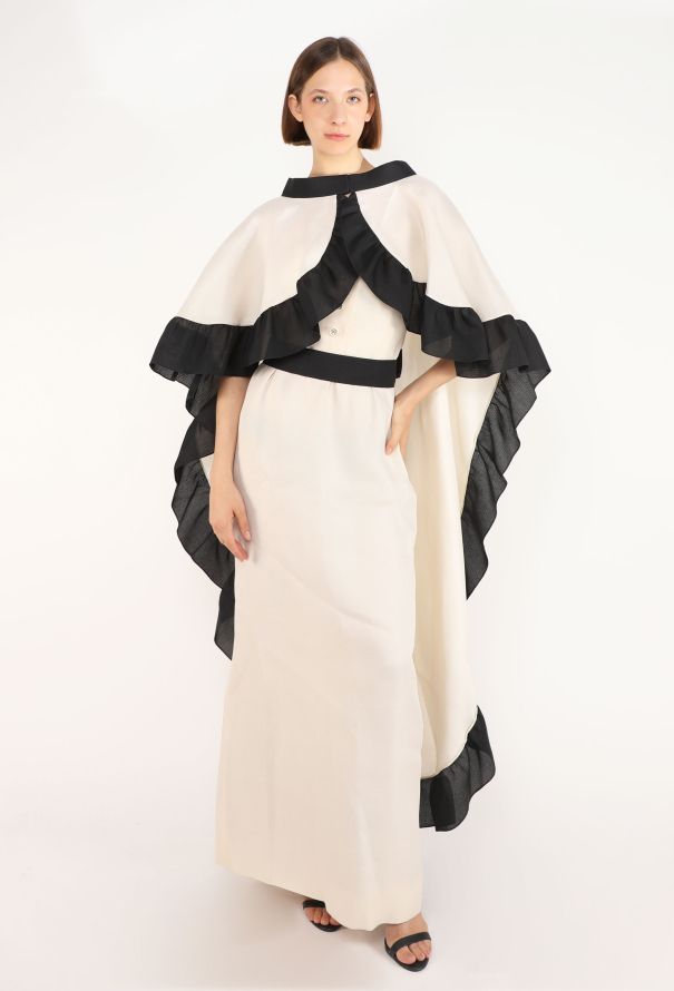 Givenchy Bicolor Silk Piqué Cape Ensemble, 1980s - 4