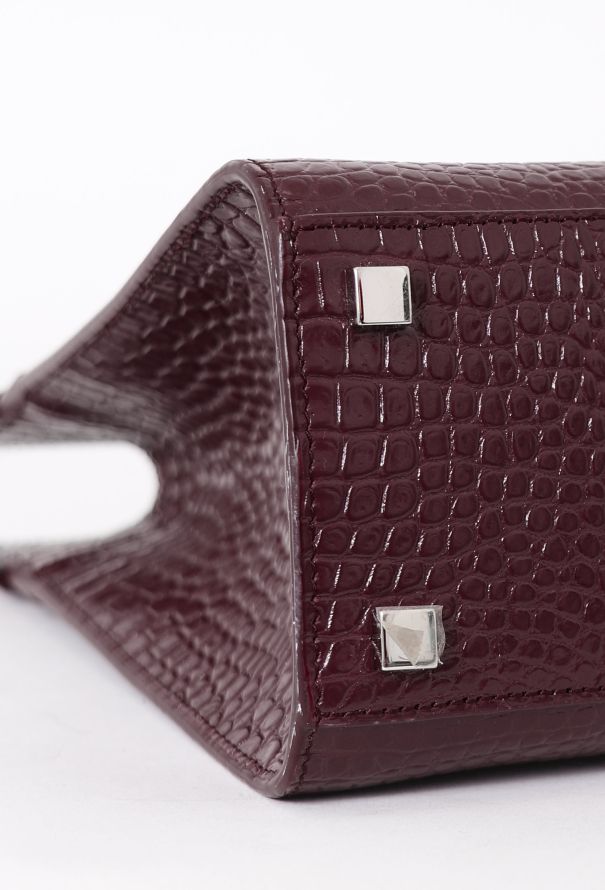 Saint Laurent Crocodile Embossed Manhattan Tote Bag - 11
