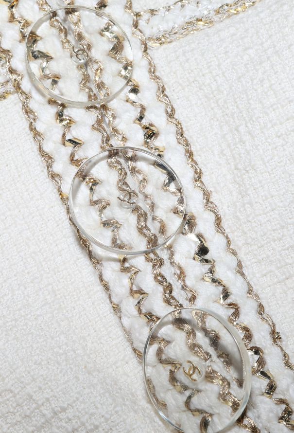 Chanel Pre-Fall 2017 Paris-Cosmopolite Lamé Tweed Jacket - 9