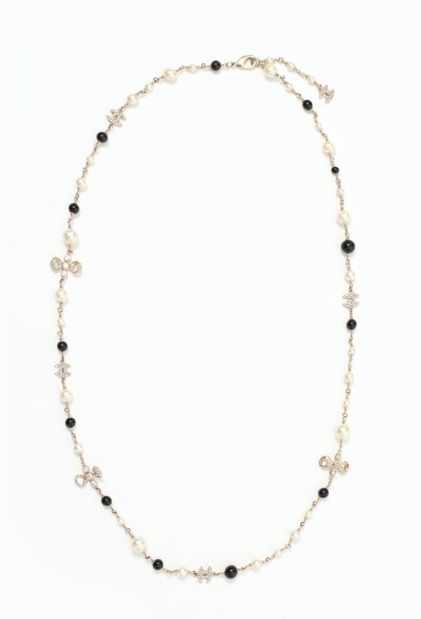 Chanel 2010 Bicolor Pearl 'CC' Sautoir - 1