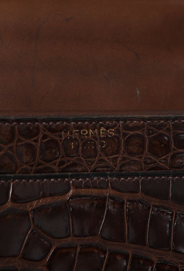 Hermès 1960s Brown Porosus Top-Handle Bag - 12