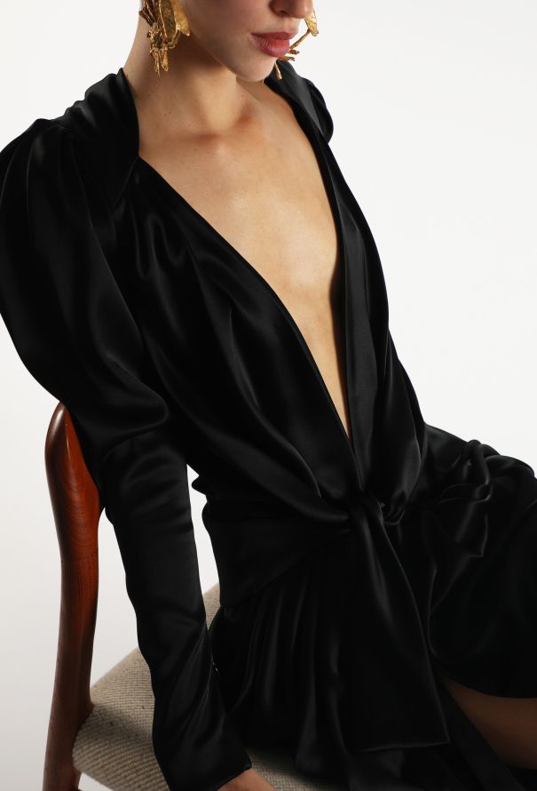 Balenciaga Fall 2009 Plunging Draped Dress - 3