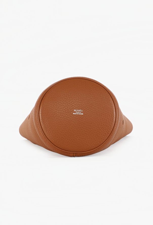 Hermès Gold Taurillon Clémence Mangeoire PM - 9